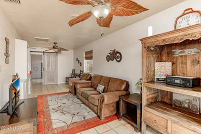 2560 Castaway Dr, Lake Havasu City, AZ 86406 - Photo 17