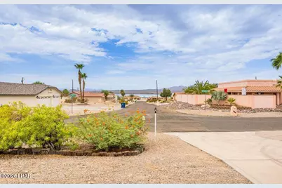 896 Deepwater Dr, Lake Havasu City, AZ 86403 - Photo 7