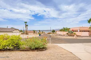 896 Deepwater Dr, Lake Havasu City, AZ 86403 - Photo 7