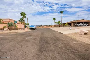 896 Deepwater Dr, Lake Havasu City, AZ 86403 - Photo 5