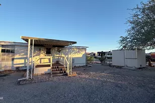 70 N Emelia Ave, Quartzsite, AZ 85346 - Photo 19