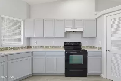 3661 Yucca Dr, Lake Havasu City, AZ 86404 - Photo 15
