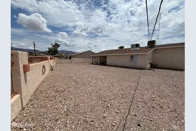 3221 Star Dr, Lake Havasu City, AZ 86406 - Photo 35