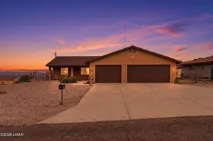131 Opossum Dr, Lake Havasu City, AZ 86404 - Photo 1