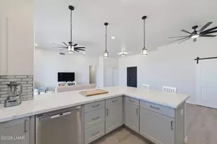 1020 Riverside Dr, Lake Havasu City, AZ 86404 - Photo 23