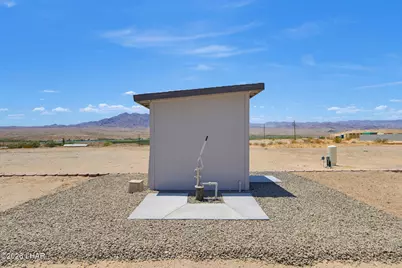 1020 Riverside Dr, Lake Havasu City, AZ 86404 - Photo 47