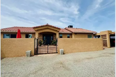 42832 La Posa Rd, Bouse, AZ 85325 - Photo 3