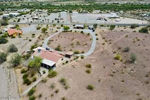 42832 La Posa Rd, Bouse, AZ 85325 - Photo 43