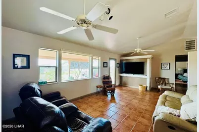 42832 La Posa Rd, Bouse, AZ 85325 - Photo 15