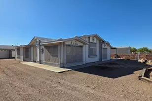 49713 Rainbow Way, Quartzsite, AZ 85346 - Photo 3