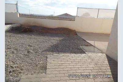 1670 Diamond Dr, Lake Havasu City, AZ 86403 - Photo 9