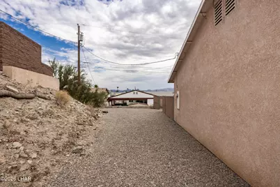 2734 Minnow Ln, Lake Havasu City, AZ 86403 - Photo 3