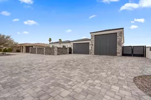 2201 Chip Dr, Lake Havasu City, AZ 86406 - Photo 3