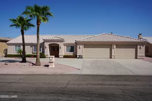 1379 Piper Dr, Lake Havasu City, AZ 86404 - Photo 1