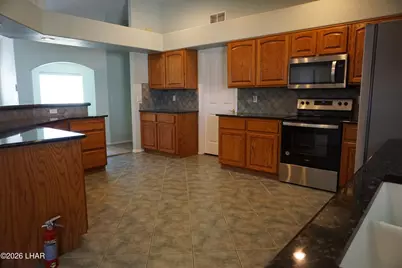 1379 Piper Dr, Lake Havasu City, AZ 86404 - Photo 13