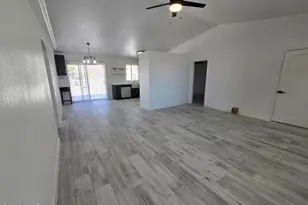 1100 McCulloch Blvd S, Lake Havasu City, AZ 86406 - Photo 9