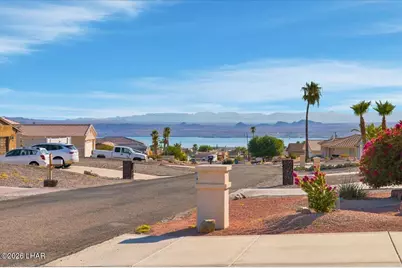 2881 Barite Dr, Lake Havasu City, AZ 86404 - Photo 7