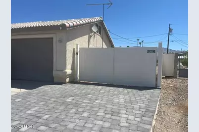 2713 Huntington Dr, Lake Havasu City, AZ 86404 - Photo 3
