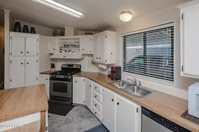 1405 Wagner Dr, Lake Havasu City, AZ 86404 - Photo 15