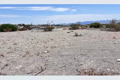 3611 Pontchartrain Dr, Lake Havasu City, AZ 86404 - Photo 3