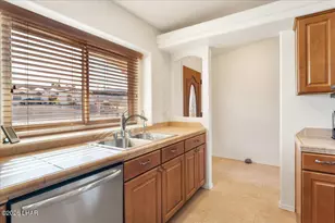291 Opossum Dr, Lake Havasu City, AZ 86404 - Photo 13