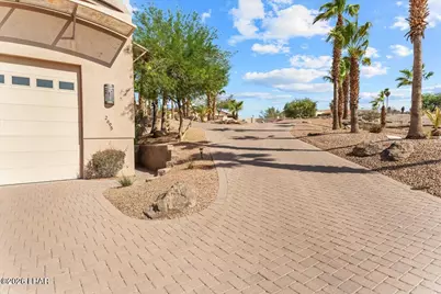 2695 Castaway Dr, Lake Havasu City, AZ 86406 - Photo 3