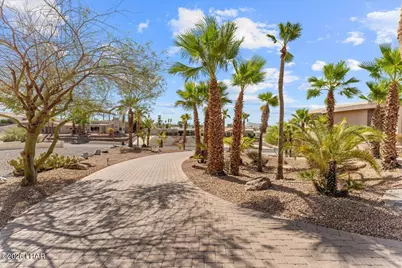2695 Castaway Dr, Lake Havasu City, AZ 86406 - Photo 5