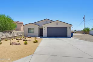 880 Yattahhey Dr, Lake Havasu City, AZ 86406 - Photo 1