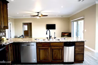3266 Newport Dr, Lake Havasu City, AZ 86406 - Photo 15