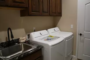 3266 Newport Dr, Lake Havasu City, AZ 86406 - Photo 17