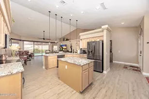 2320 Dawn Dr, Lake Havasu City, AZ 86404 - Photo 9