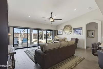 3239 Palm Tree Dr, Lake Havasu City, AZ 86404 - Photo 13