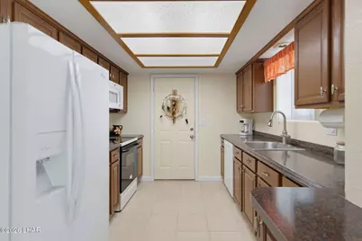 1251 Griffin Dr, Lake Havasu City, AZ 86404 - Photo 13