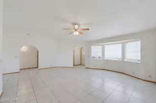 548 War Eagle Plaza, Lake Havasu City, AZ 86406 - Photo 9