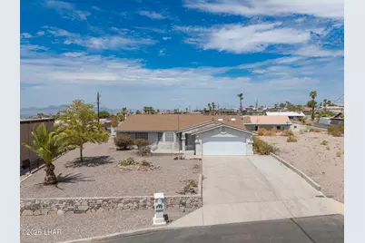 548 War Eagle Plz, Lake Havasu City, AZ 86406 - Photo 3
