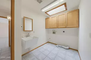548 War Eagle Plaza, Lake Havasu City, AZ 86406 - Photo 35