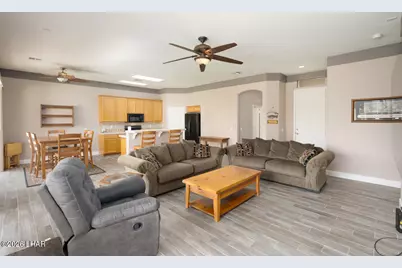 3834 Surrey Hills Ln, Lake Havasu City, AZ 86404 - Photo 7