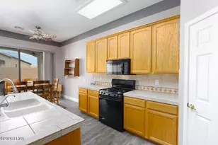 3834 Surrey Hills Ln, Lake Havasu City, AZ 86404 - Photo 7