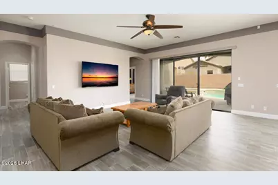 3834 Surrey Hills Ln, Lake Havasu City, AZ 86404 - Photo 5