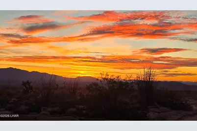 245-02-152 S Carrow Rd, Yucca, AZ 86438 - Photo 15