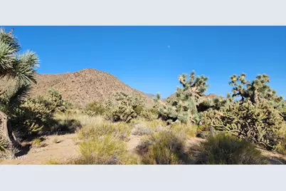 245-02-152 S Carrow Rd, Yucca, AZ 86438 - Photo 3