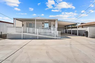 405 N Moonlight Dr, Parker, AZ 85344 - Photo 1