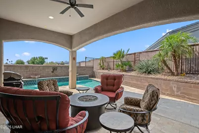 662 Island Dr, Lake Havasu City, AZ 86403 - Photo 5