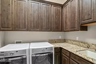 662 Island Dr, Lake Havasu City, AZ 86403 - Photo 31