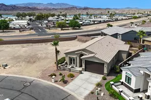 662 Island Dr, Lake Havasu City, AZ 86403 - Photo 3