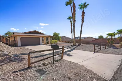 171 Impala Ln, Lake Havasu City, AZ 86403 - Photo 3