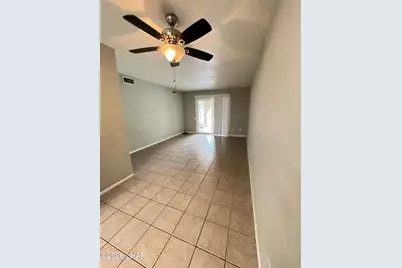 90 Mariposa Dr #102, Lake Havasu City, AZ 86403 - Photo 7