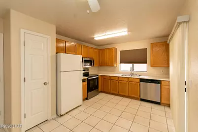 3080 Caliente Dr, Lake Havasu City, AZ 86404 - Photo 7