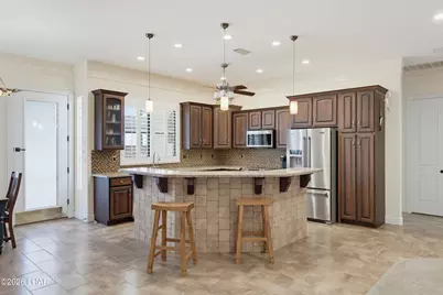 1231 McCulloch Blvd S, Lake Havasu City, AZ 86406 - Photo 17
