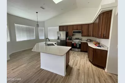 2442 Dawn Dr, Lake Havasu City, AZ 86404 - Photo 5